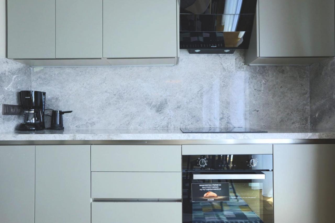 Excellent Flat W 360 Bosphorus View In Cihangir Istanboel Buitenkant foto